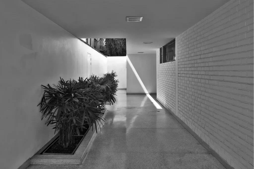 Edificio sobre la calle José Granda Alex Kornhuber